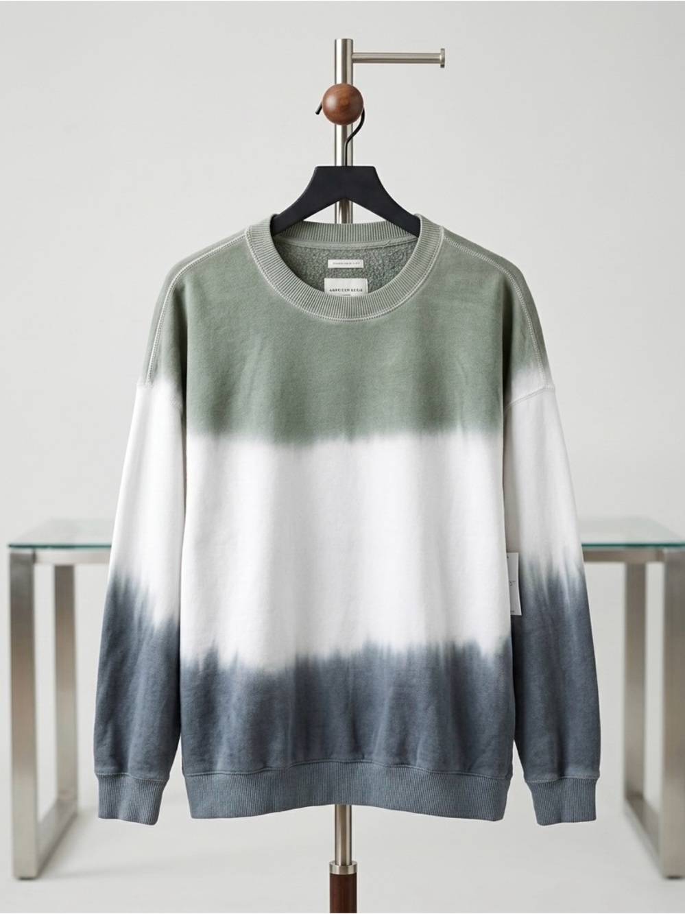 American Eagle Outfitters women’s over sized Tie-Dye Crewneck Sweater - soft